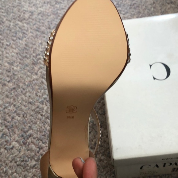 Capaross Gold Heels - Picture 3 of 3